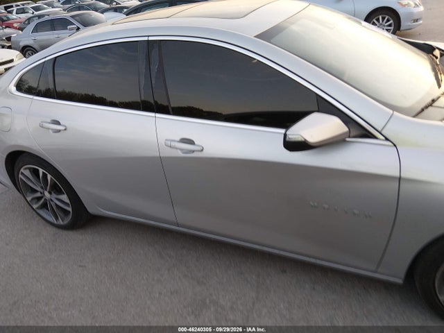 1G1ZE5SX7KF148185 Chevrolet Malibu Premier