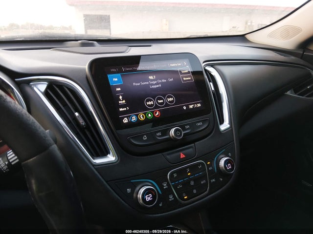 1G1ZE5SX7KF148185 Chevrolet Malibu Premier