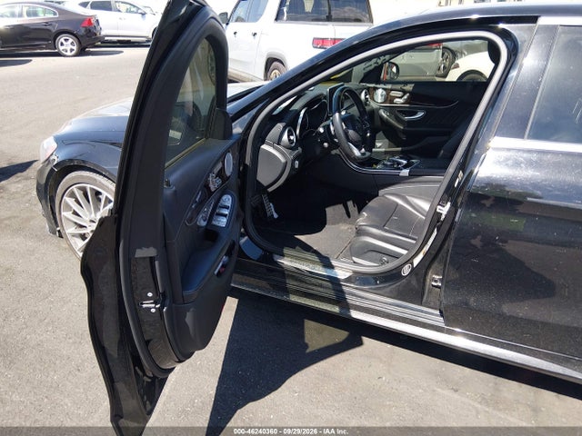 2015 Mercedes-benz C 300 Sport მანქანა იყიდება აუქციონზე, vin: 55SWF4JB4FU068682, აუქციონის ნომერი: 46240360