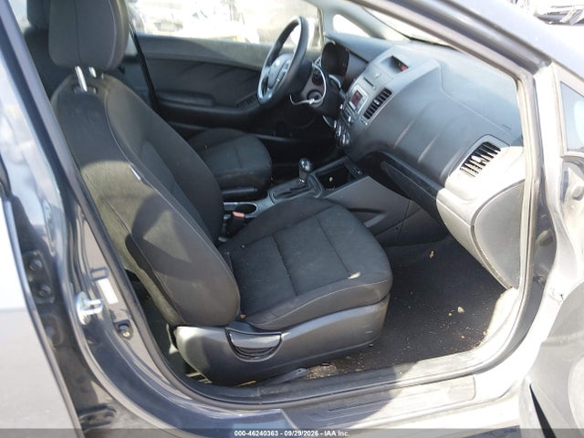 46240363 :رقم المزاد ، KNAFK4A65G5559536 vin ، 2016 Kia Forte Lx مزاد بيع