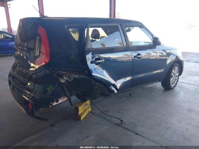 KIA SOUL + 2019 KNDJP3A51K7631748 Image 4