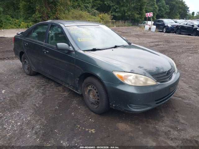 2004 Toyota Camry Le მანქანა იყიდება აუქციონზე, vin: 4T1BE30K04U311077, აუქციონის ნომერი: 46240463