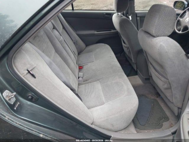 2004 Toyota Camry Le მანქანა იყიდება აუქციონზე, vin: 4T1BE30K04U311077, აუქციონის ნომერი: 46240463