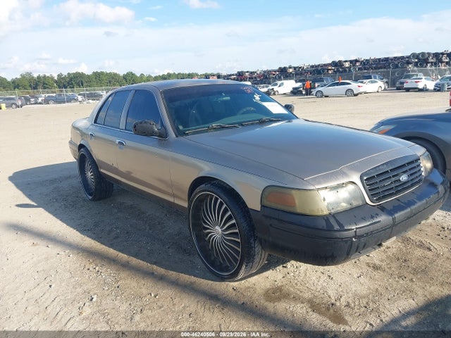 Продаж на аукціоні авто 2004 Ford Crown Victoria Police, vin: 2FAHP71W04X129377, номер лоту: 46240506