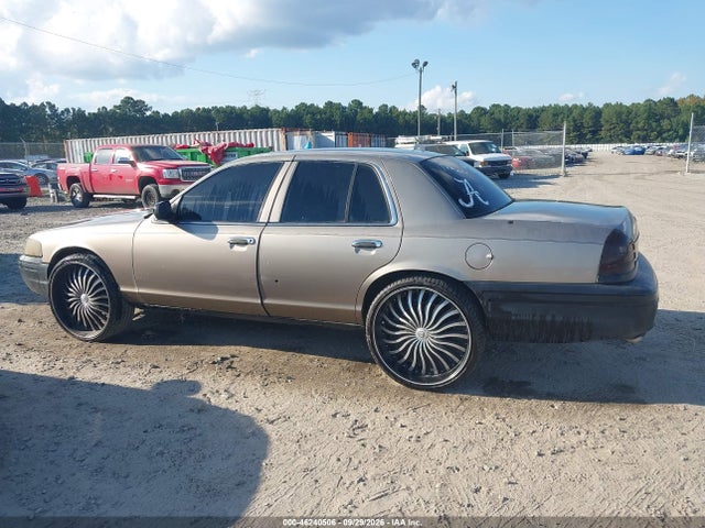 Продаж на аукціоні авто 2004 Ford Crown Victoria Police, vin: 2FAHP71W04X129377, номер лоту: 46240506