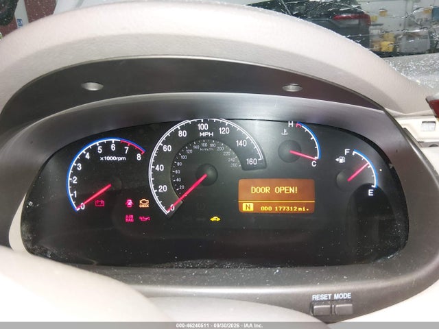 2006 Hyundai Azera Limited/se მანქანა იყიდება აუქციონზე, vin: KMHFC46F96A086864, აუქციონის ნომერი: 46240511