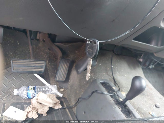 Продаж на аукціоні авто 2003 Chevrolet Silverado 1500, vin: 2GCEK19T731314725, номер лоту: 46240589