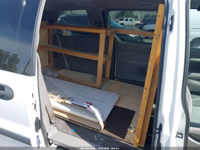 46240600 :رقم المزاد ، 2FMZA51402BA17784 vin ، 2002 Ford Windstar Lx مزاد بيع