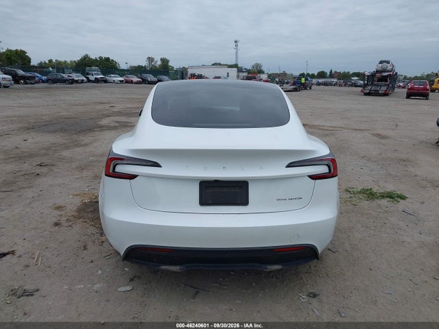 Tesla Model 3 Long Range Dual Motor All-wheel Drive 2024 5YJ3E1EB4RF824242 Image 15