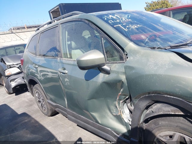 Subaru Forester Premium 2019 JF2SKAGC7KH579275 Image 13