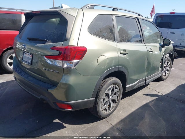 Subaru Forester Premium 2019 JF2SKAGC7KH579275 Image 4