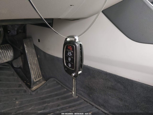 46240654 :رقم المزاد ، 5NPE24AF0JH656617 vin ، 2018 Hyundai Sonata Se مزاد بيع
