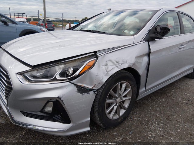 46240654 :رقم المزاد ، 5NPE24AF0JH656617 vin ، 2018 Hyundai Sonata Se مزاد بيع