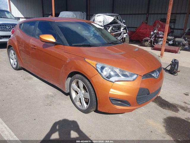 Auction sale of the 2014 Hyundai Veloster Base W/black, vin: KMHTC6AD1EU182747, lot number: 46240679
