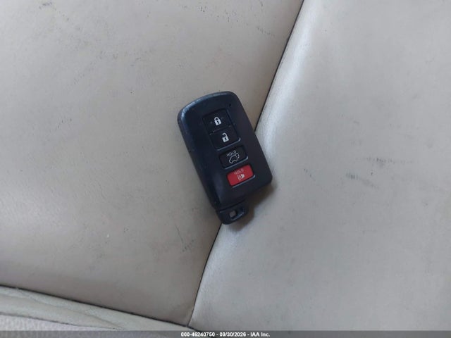 Продажа на аукционе авто 2014 Toyota Highlander Xle V6, vin: 5TDJKRFH0ES010810, номер лота: 46240750