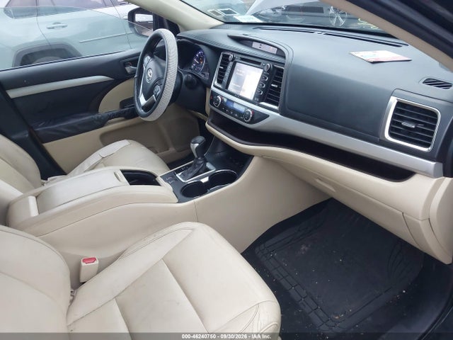 Продажа на аукционе авто 2014 Toyota Highlander Xle V6, vin: 5TDJKRFH0ES010810, номер лота: 46240750