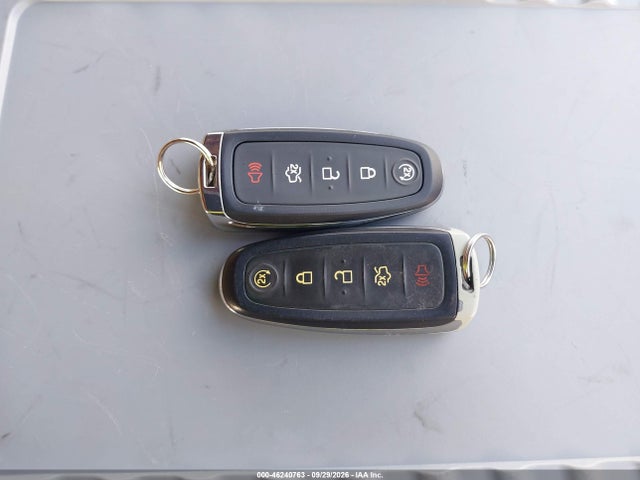 Ford Escape Titanium 2017 1FMCU9J98HUA62071 Image 11