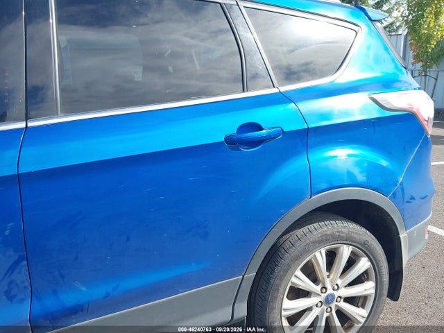 Ford Escape Titanium 2017 1FMCU9J98HUA62071 Image 17