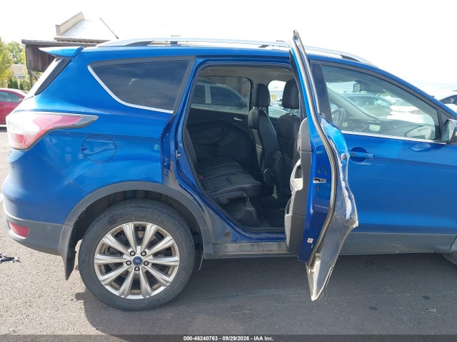 Ford Escape Titanium 2017 1FMCU9J98HUA62071 Image 8