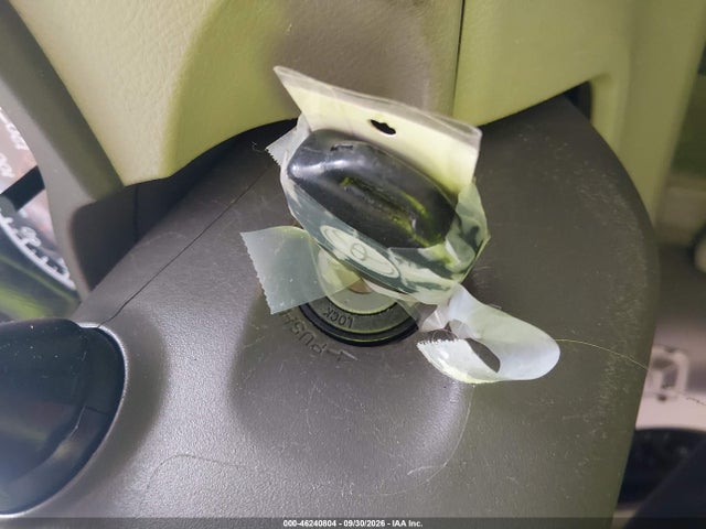 46240804 :رقم المزاد ، 1NXBU40E19Z109097 vin ، 2009 Toyota Corolla Xle مزاد بيع