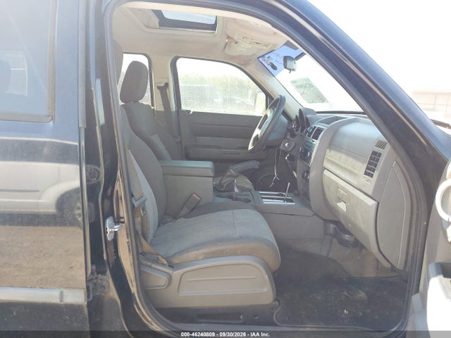 2007 Dodge Nitro Sxt მანქანა იყიდება აუქციონზე, vin: 1D8GU28K87W674331, აუქციონის ნომერი: 46240809