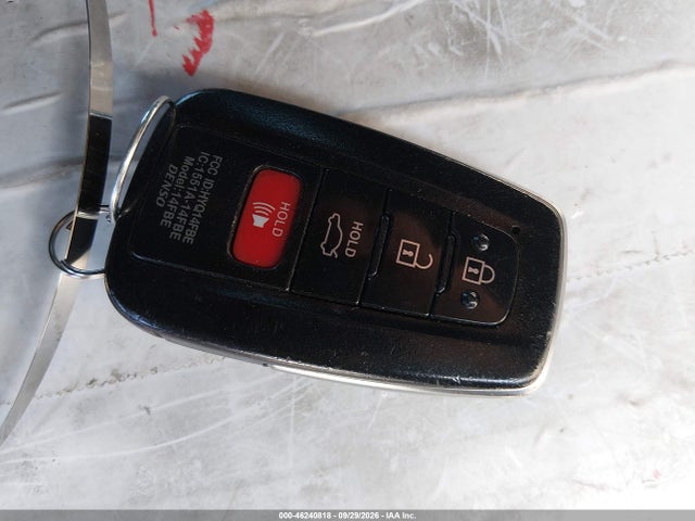 46240818 :رقم المزاد ، 4T1B21FB3KU002849 vin ، 2019 Toyota Avalon Hybrid Xse مزاد بيع