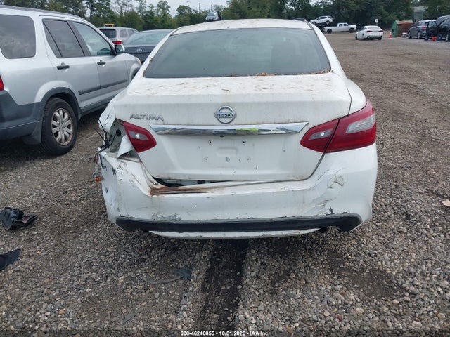 Продаж на аукціоні авто 2018 Nissan Altima 2.5 S, vin: 1N4AL3AP1JC176473, номер лоту: 46240855