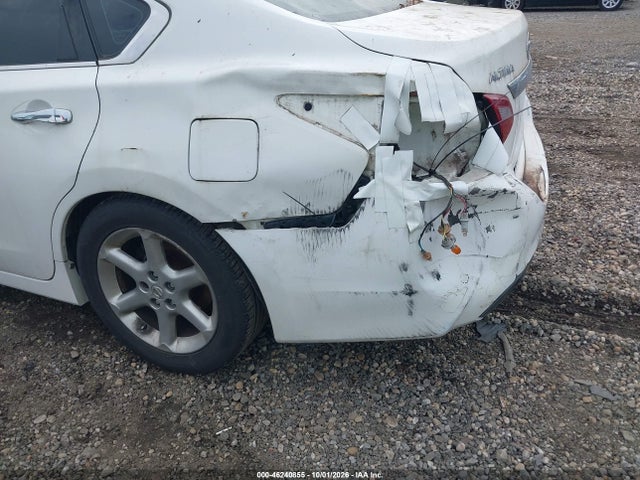 Продаж на аукціоні авто 2018 Nissan Altima 2.5 S, vin: 1N4AL3AP1JC176473, номер лоту: 46240855