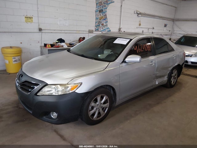 46240881 :رقم المزاد ، 4T1BF3EK8BU652486 vin ، 2011 Toyota Camry Le مزاد بيع