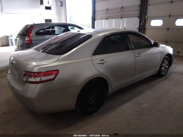 46240881 :رقم المزاد ، 4T1BF3EK8BU652486 vin ، 2011 Toyota Camry Le مزاد بيع