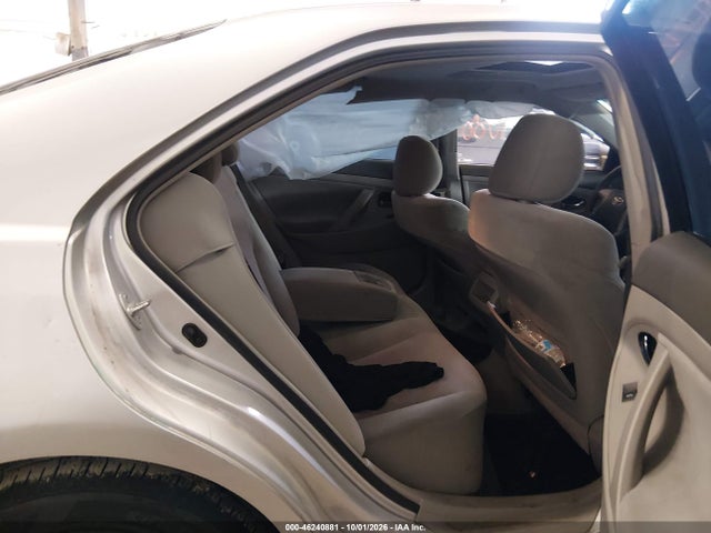 46240881 :رقم المزاد ، 4T1BF3EK8BU652486 vin ، 2011 Toyota Camry Le مزاد بيع