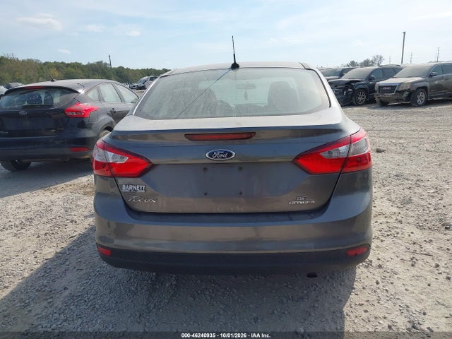 46240935 :رقم المزاد ، 1FADP3F29EL405342 vin ، 2014 Ford Focus Se مزاد بيع