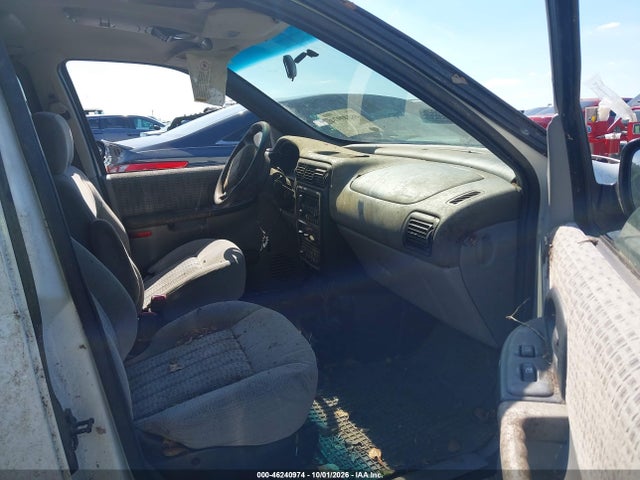 46240974 :رقم المزاد ، 1GNDX03E7YD123388 vin ، 2000 Chevrolet Venture Lt مزاد بيع