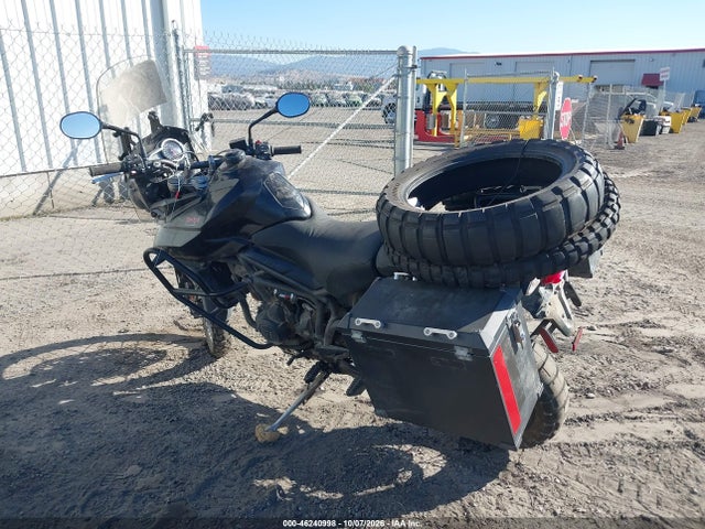 Продаж на аукціоні авто 2015 Triumph Motorcycle Tiger 800xcx, vin: SMTE07BF9FT689884, номер лоту: 46240998