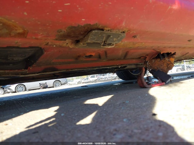 46241009 :رقم المزاد ، 4USCH9348YLF84907 vin ، 2000 Bmw Z3 2.3 مزاد بيع