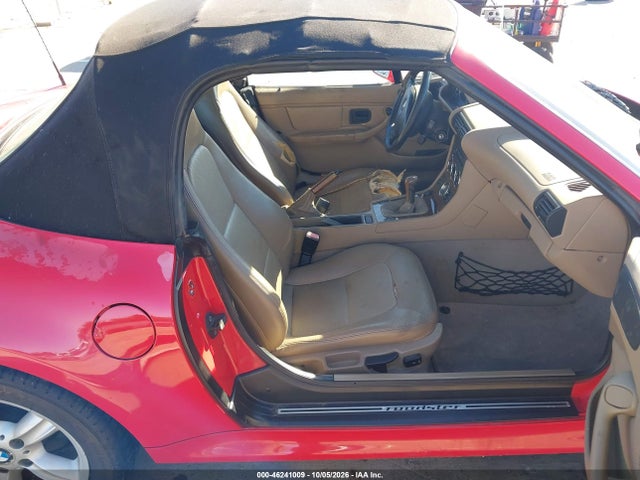 46241009 :رقم المزاد ، 4USCH9348YLF84907 vin ، 2000 Bmw Z3 2.3 مزاد بيع