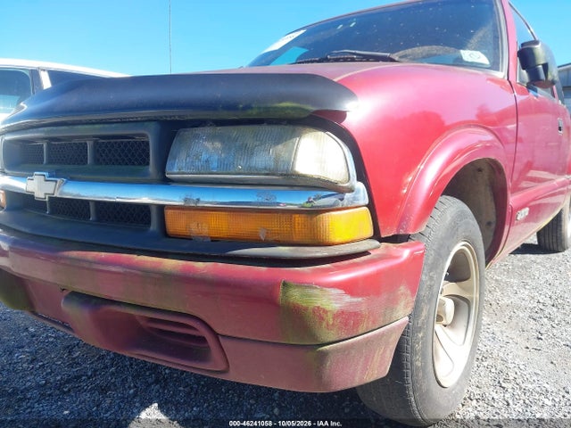 46241058 :رقم المزاد ، 1GCCS1955Y8284959 vin ، 2000 Chevrolet S-10 Ls مزاد بيع