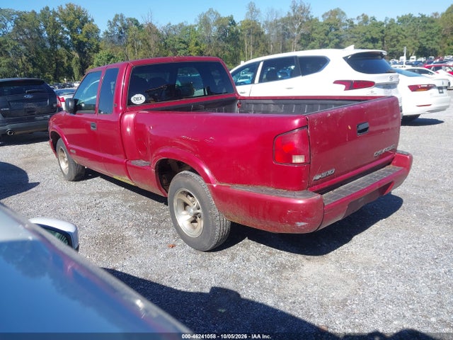46241058 :رقم المزاد ، 1GCCS1955Y8284959 vin ، 2000 Chevrolet S-10 Ls مزاد بيع
