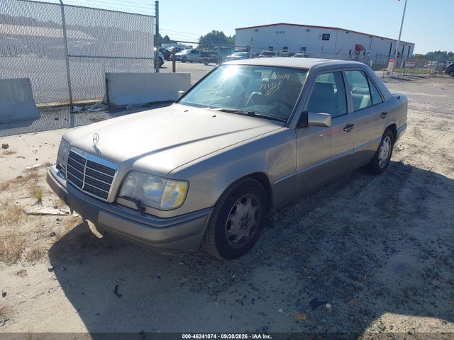 1994 Mercedes-benz E 320 მანქანა იყიდება აუქციონზე, vin: WDBEA32E2RC117599, აუქციონის ნომერი: 46241074