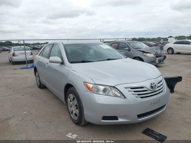46241079 :رقم المزاد ، 4T4BE46K57R002700 vin ، 2007 Toyota Camry Ce مزاد بيع