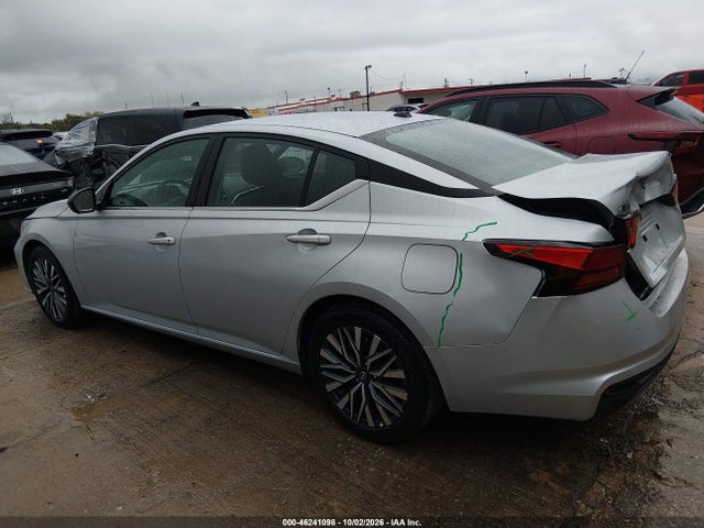 1N4BL4DV1TN335357 Nissan Altima Sv Fwd