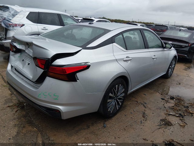 1N4BL4DV1TN335357 Nissan Altima Sv Fwd