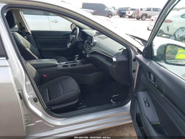 1N4BL4DV1TN335357 Nissan Altima Sv Fwd