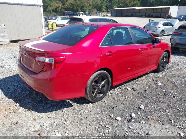 46241136 :رقم المزاد ، 4T1BF1FK7DU682682 vin ، 2013 Toyota Camry Se مزاد بيع