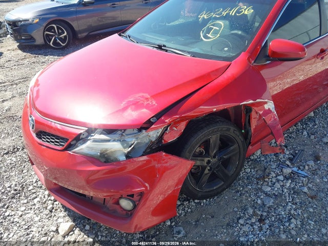 46241136 :رقم المزاد ، 4T1BF1FK7DU682682 vin ، 2013 Toyota Camry Se مزاد بيع