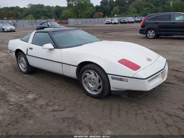 46241163 :رقم المزاد ، 1G1YY218XJ5121501 vin ، 1988 Chevrolet Corvette مزاد بيع