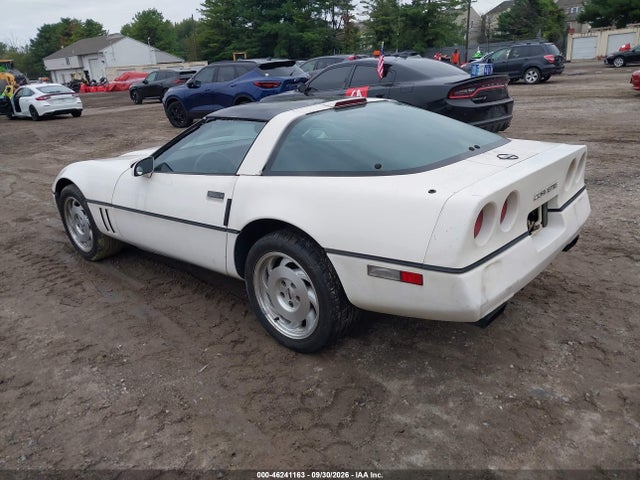 46241163 :رقم المزاد ، 1G1YY218XJ5121501 vin ، 1988 Chevrolet Corvette مزاد بيع