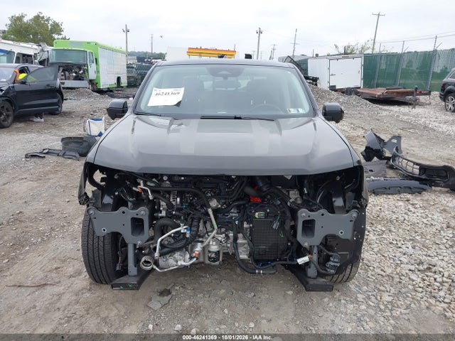 2025 Ford Maverick Lariat მანქანა იყიდება აუქციონზე, vin: 3FTTW8SA8SRB36296, აუქციონის ნომერი: 46241369
