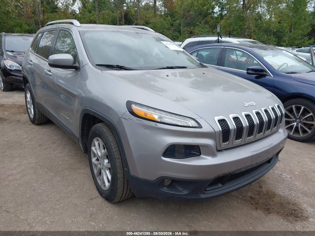 2016 Jeep Cherokee Latitude მანქანა იყიდება აუქციონზე, vin: 1C4PJMCB2GW304776, აუქციონის ნომერი: 46241395