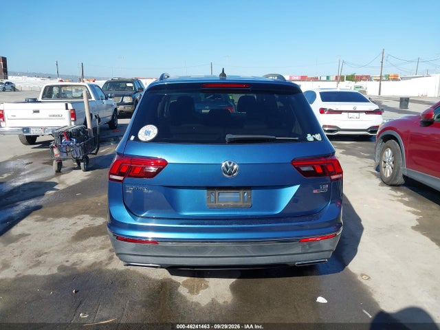 2018 Volkswagen Tiguan 2.0t Se/2.0t Sel მანქანა იყიდება აუქციონზე, vin: 3VV2B7AX5JM096361, აუქციონის ნომერი: 46241463